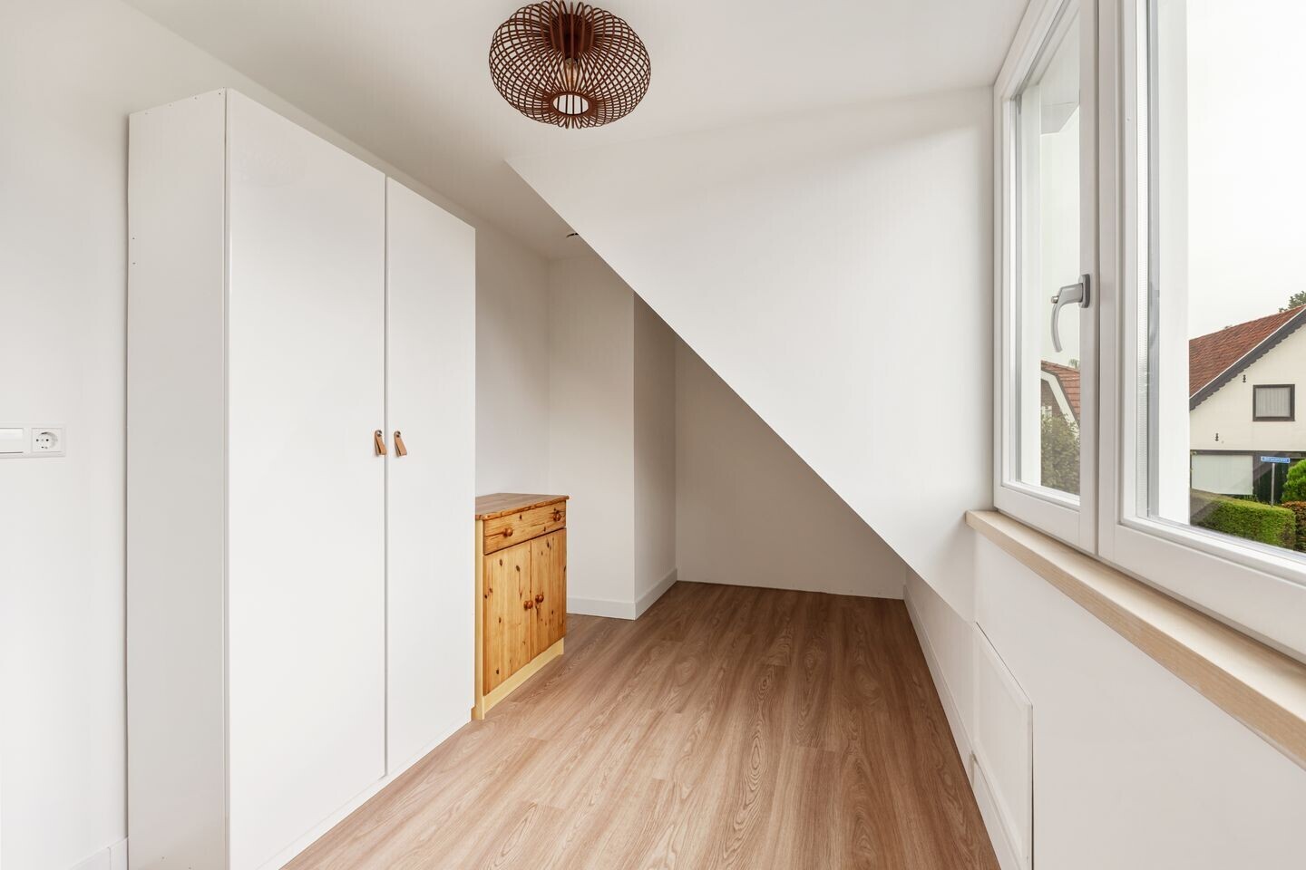 Twee-onder-één-kap te koop: Dorpsstraat 867, Oudkarspel