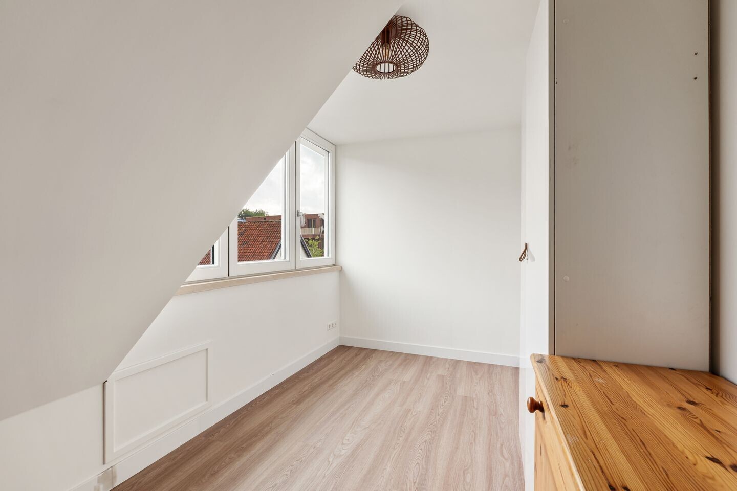 Twee-onder-één-kap te koop: Dorpsstraat 867, Oudkarspel