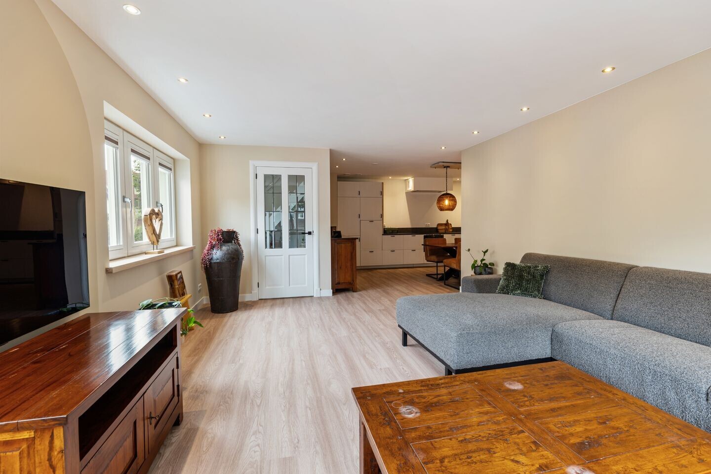 Twee-onder-één-kap te koop: Dorpsstraat 867, Oudkarspel