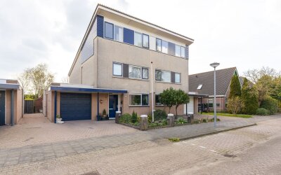 Iepenstraat 15