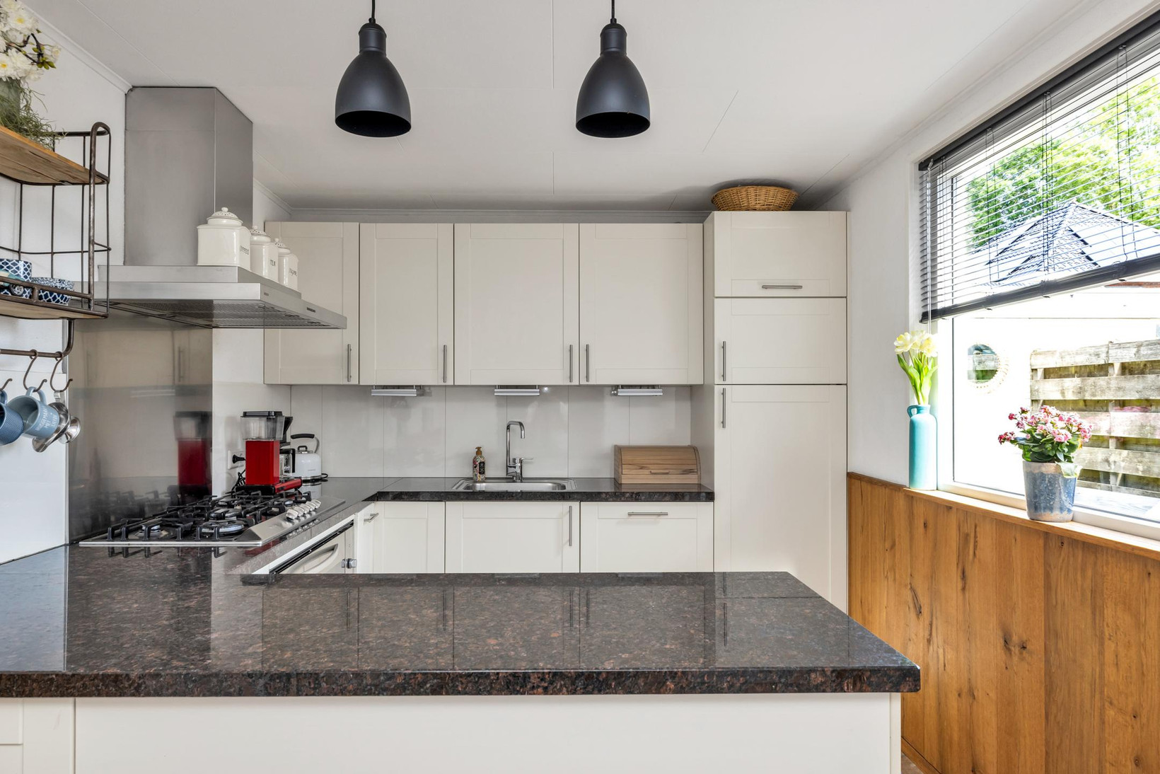 Tussenwoning te koop: Dreef 25, 'T Veld