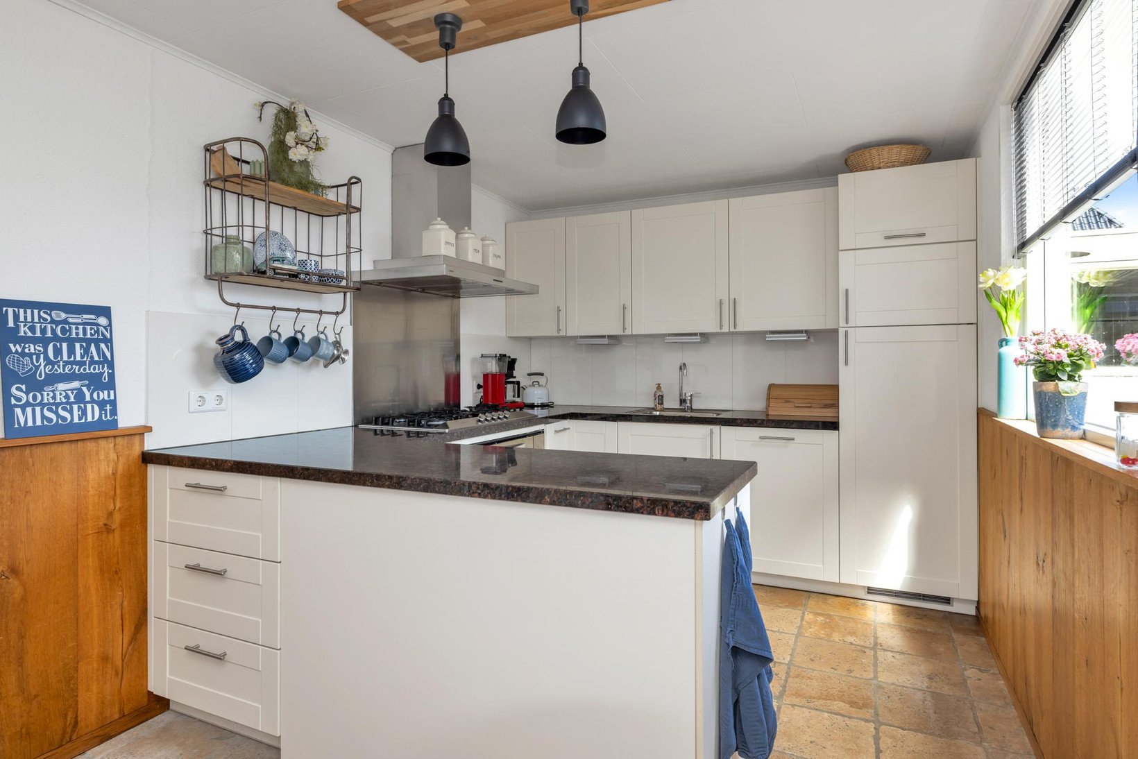 Tussenwoning te koop: Dreef 25, 'T Veld
