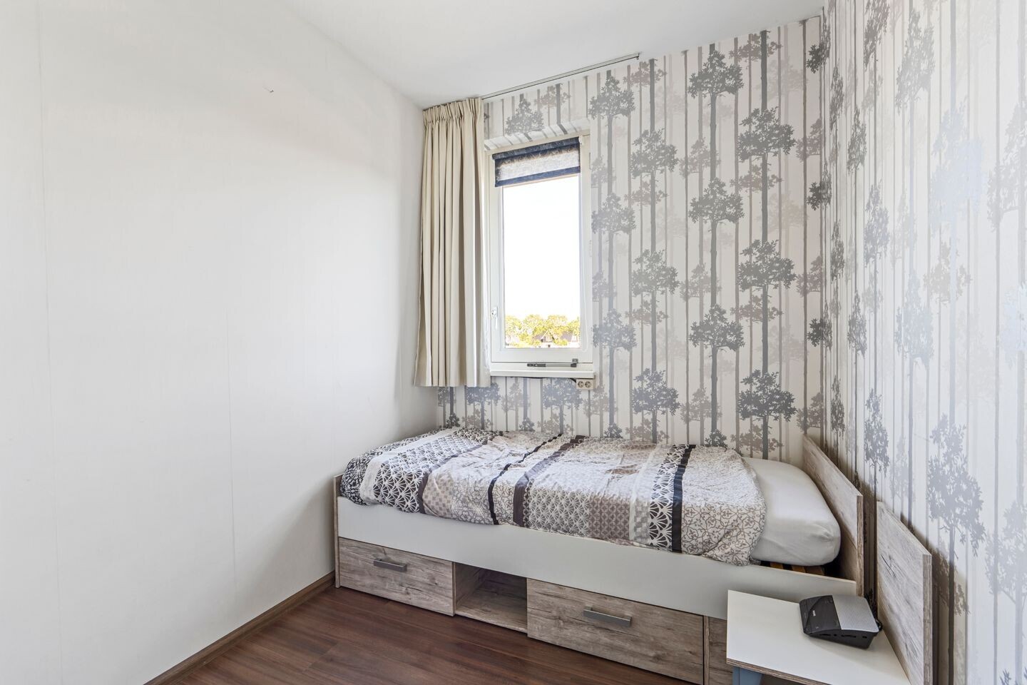 Tussenwoning te koop: Houtwerf 32, Waarland