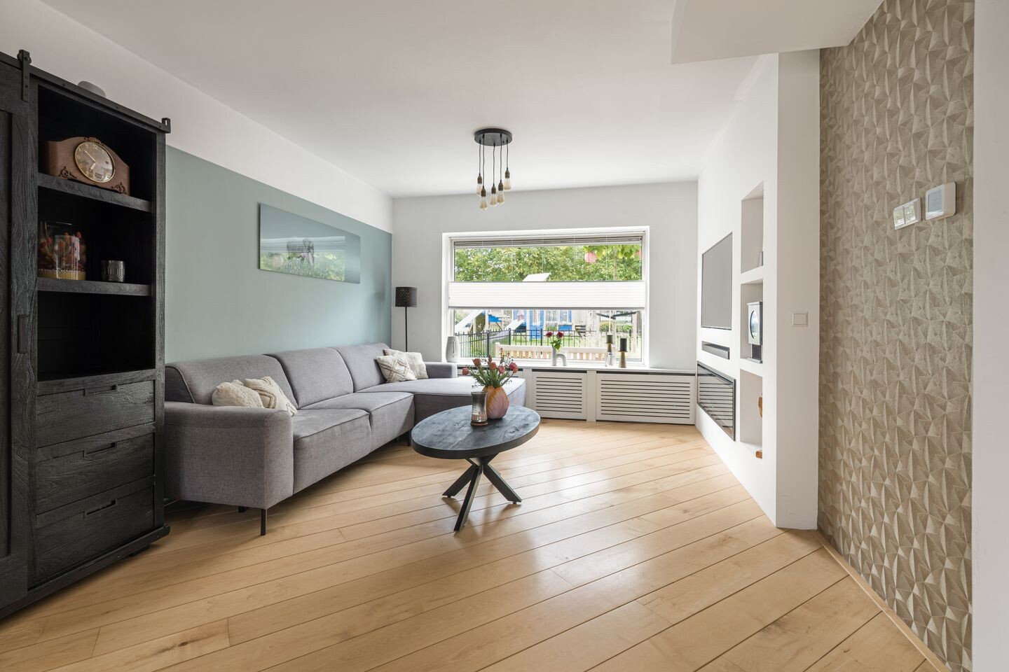 Hoekwoning te koop: Bloemstraat 9, Waarland