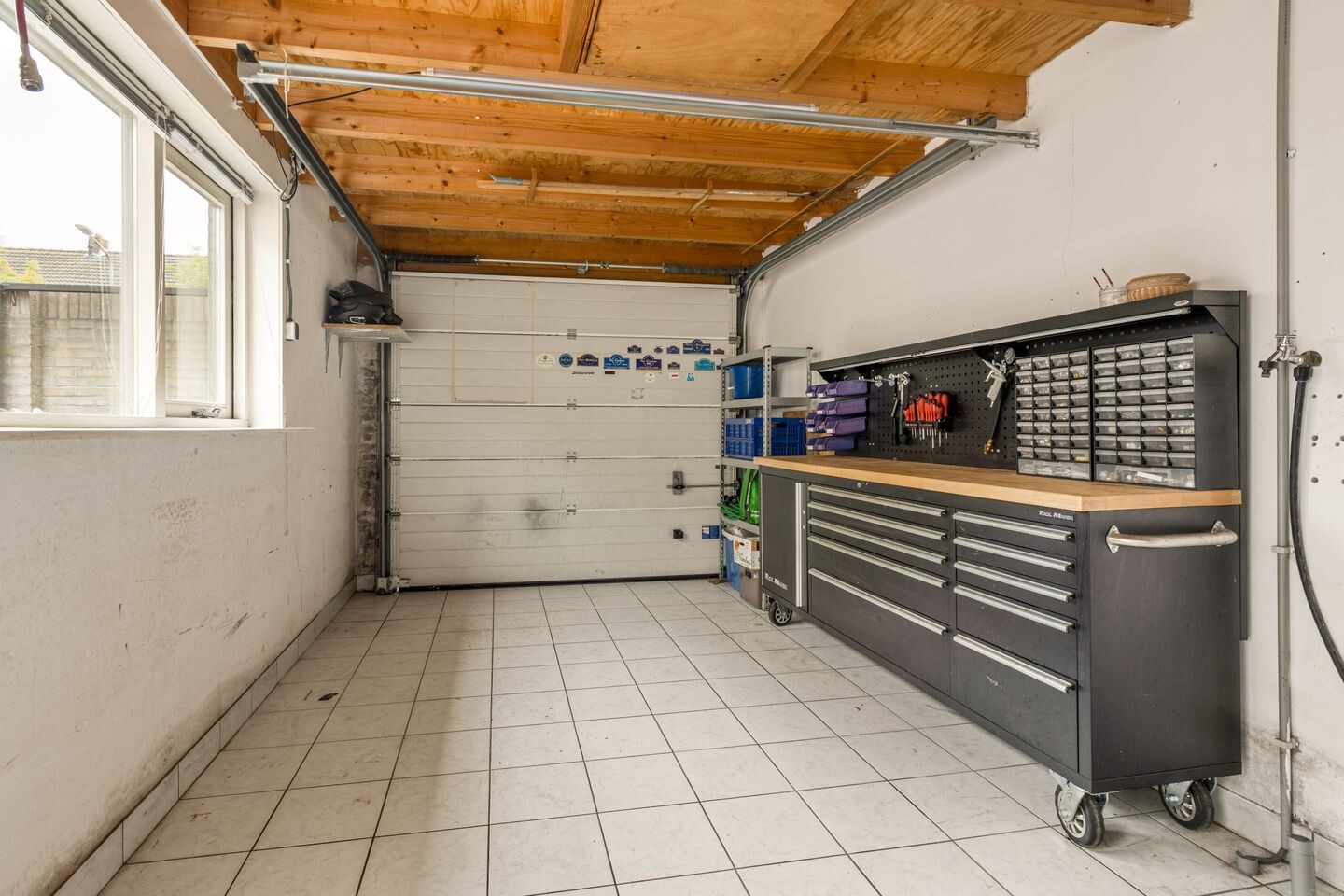 Hoekwoning te koop: Bloemstraat 9, Waarland