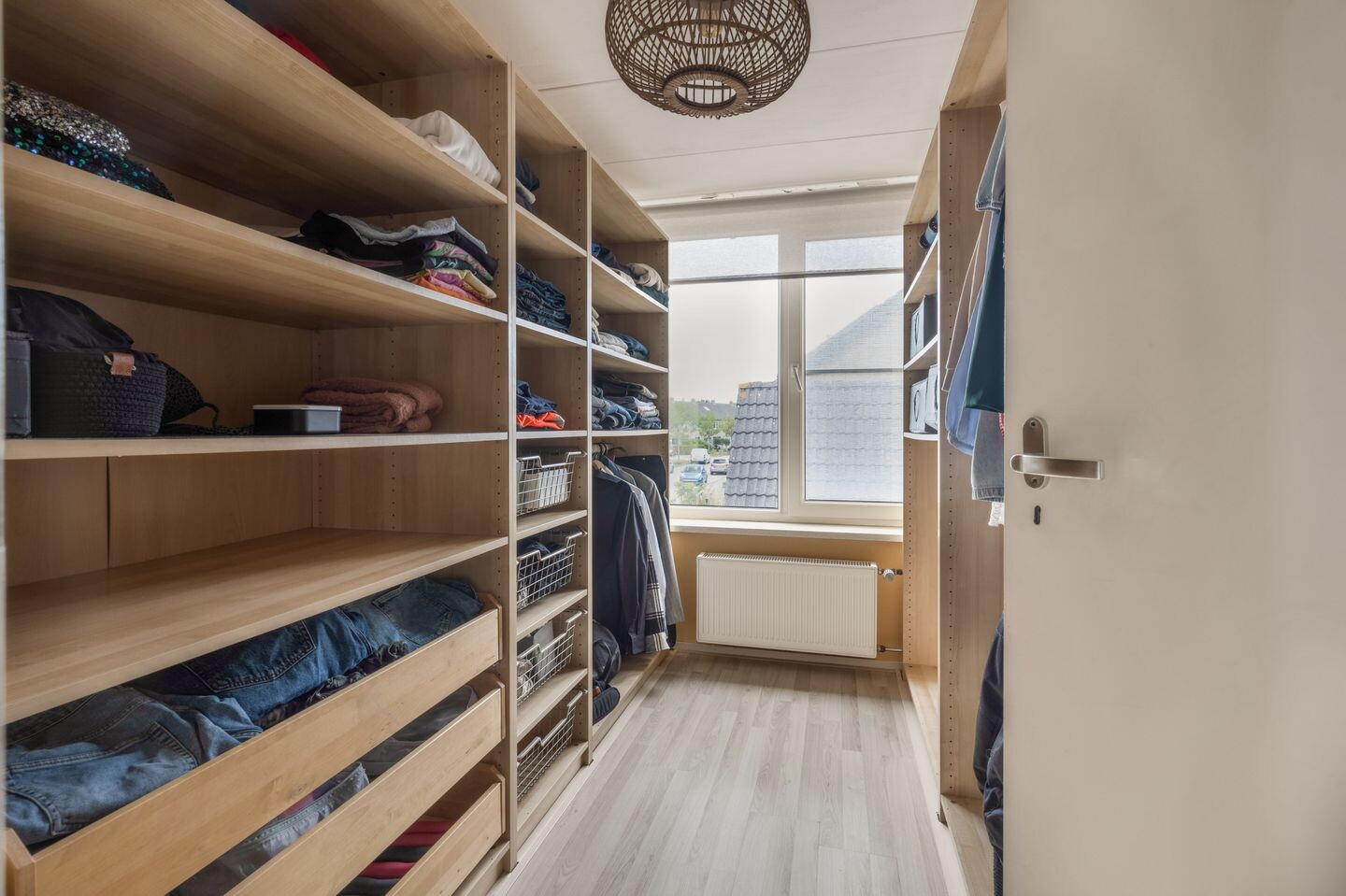 Hoekwoning te koop: Bloemstraat 9, Waarland
