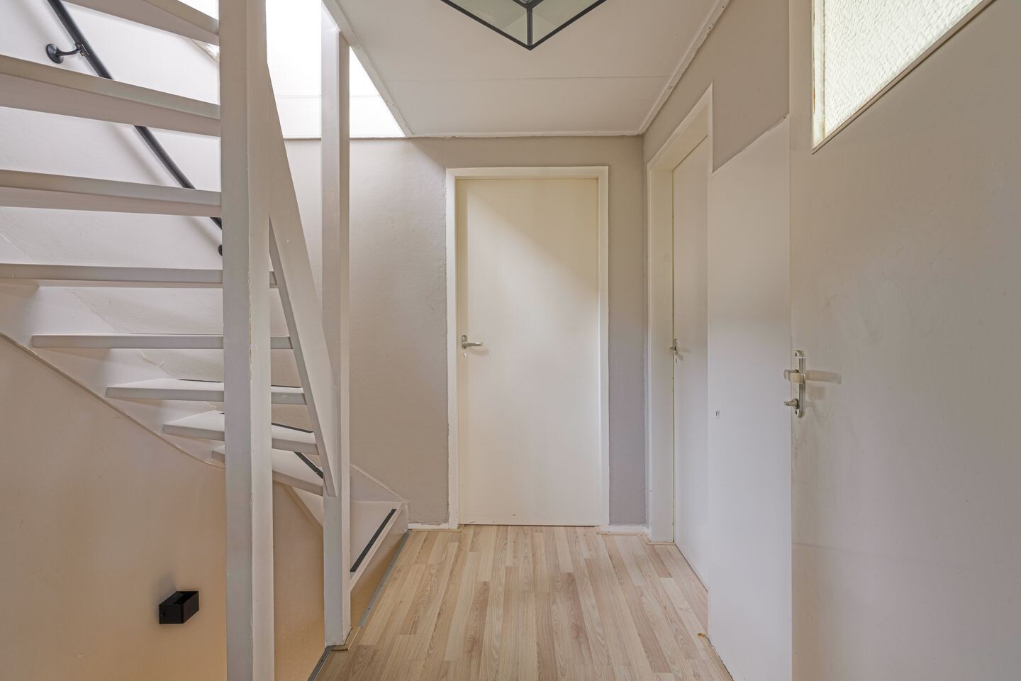 Hoekwoning te koop: Bloemstraat 9, Waarland