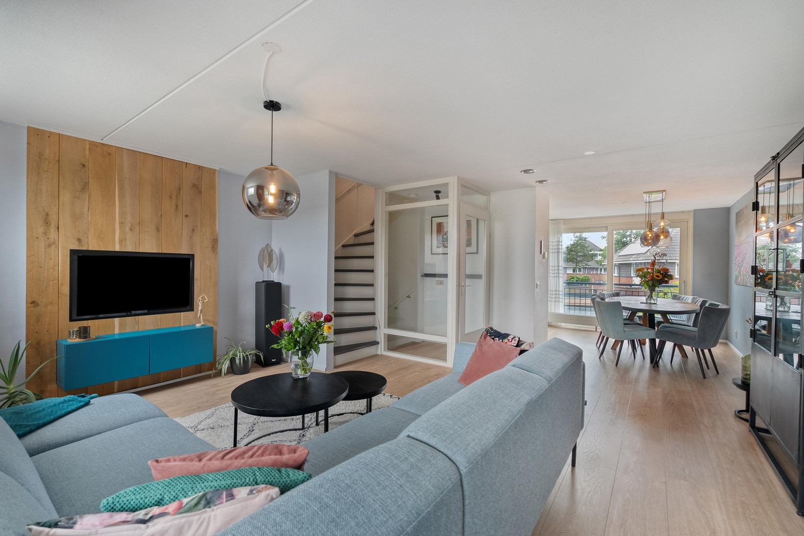 Tussenwoning te koop: de Wetering 12, Schagen
