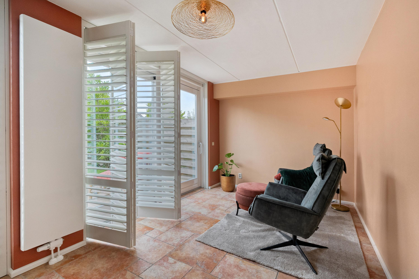 Tussenwoning te koop: de Wetering 12, Schagen