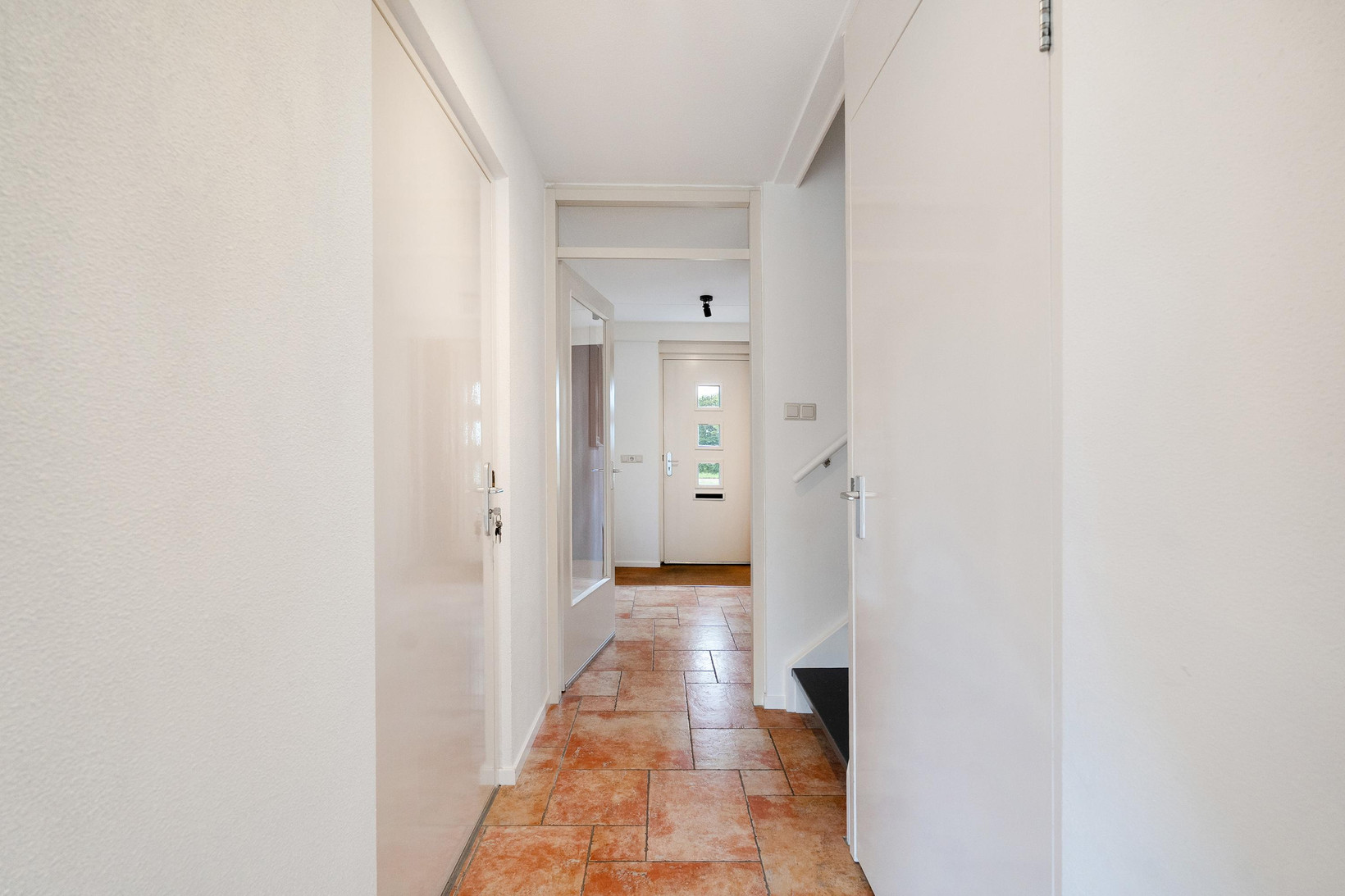 Tussenwoning te koop: de Wetering 12, Schagen