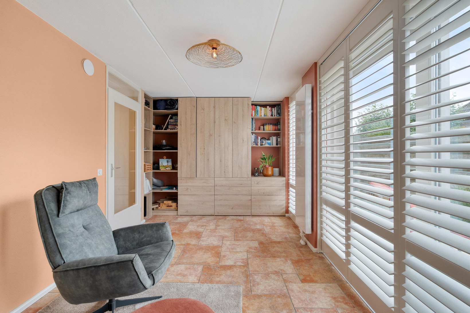 Tussenwoning te koop: de Wetering 12, Schagen