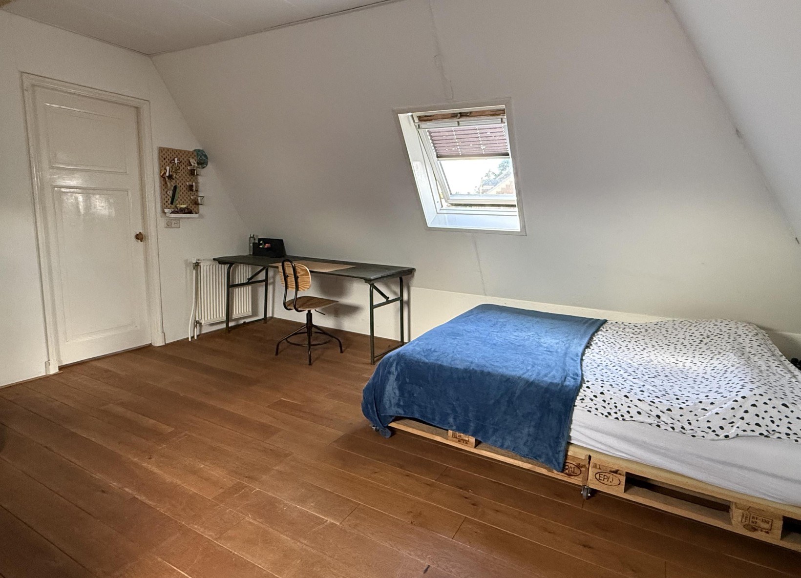 Twee-onder-één-kap te koop: Landbouwstraat 17, Schagen