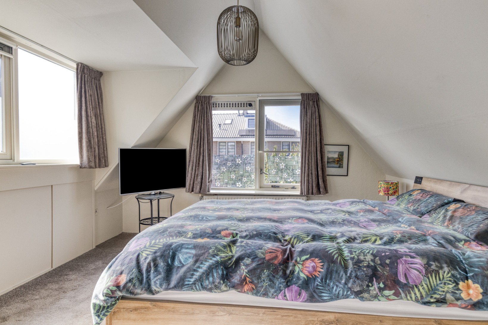 Tussenwoning te koop: Stationsweg 22, Schagen