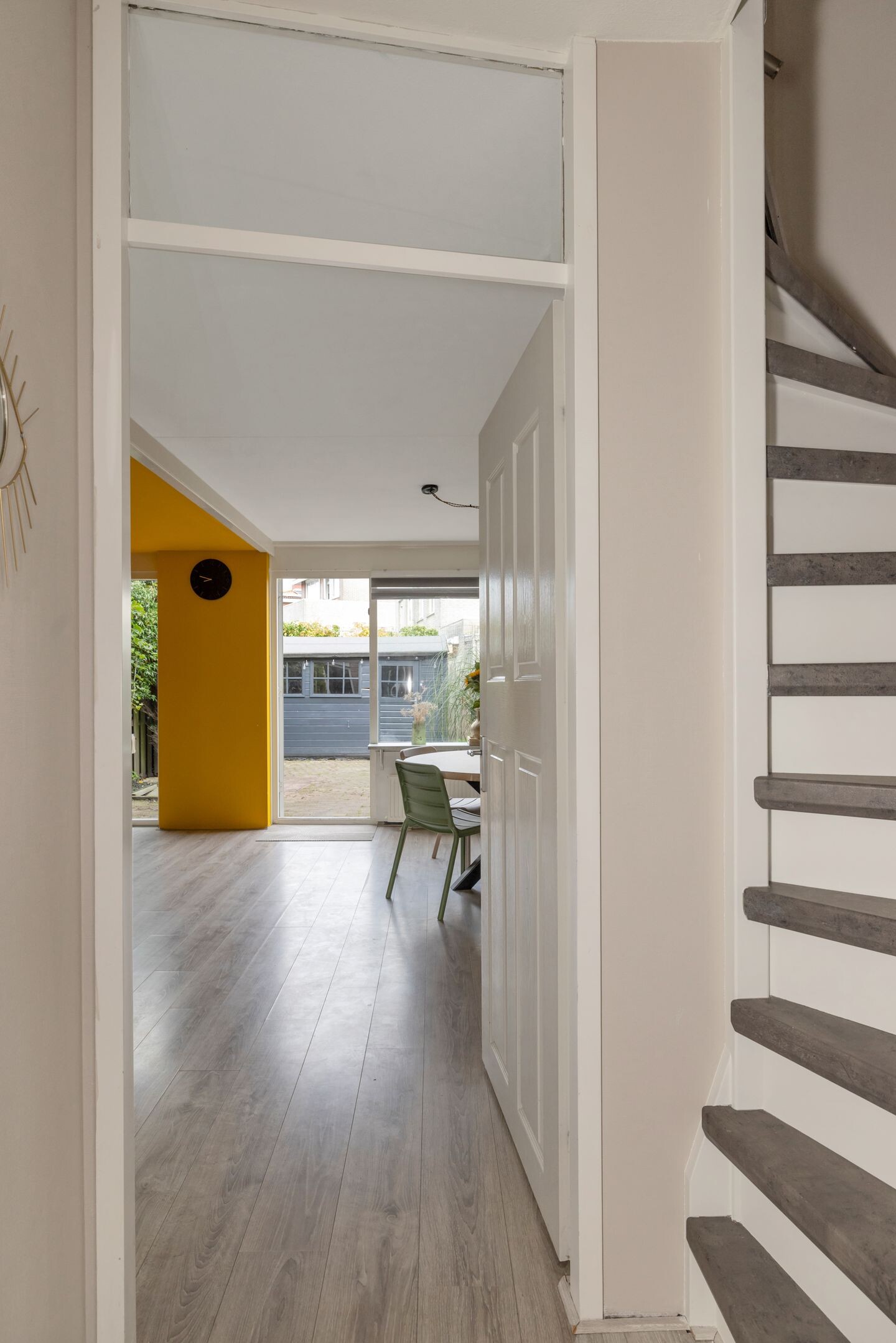 Tussenwoning te koop: De Boog 11, Schagen