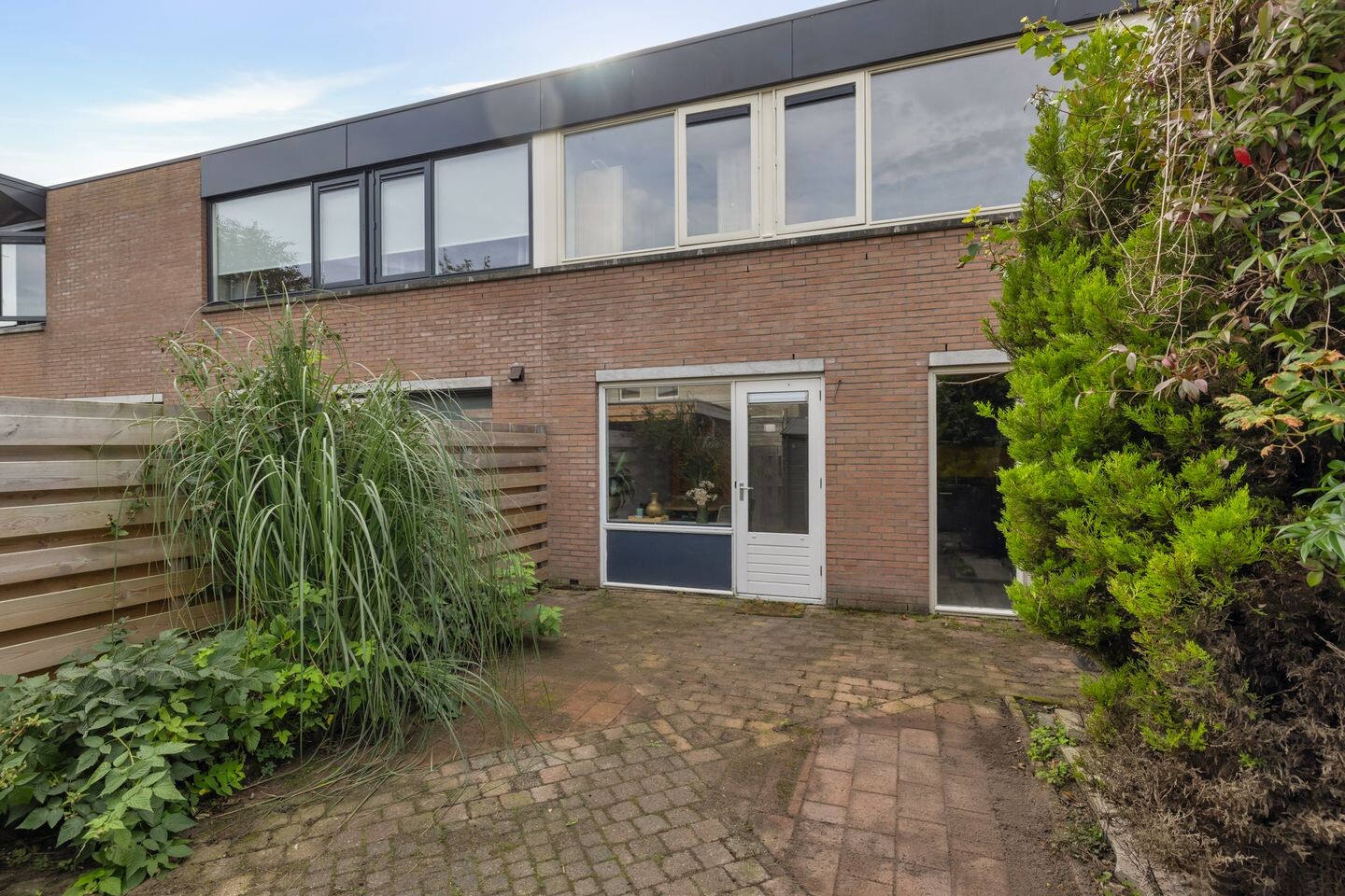 Tussenwoning te koop: De Boog 11, Schagen