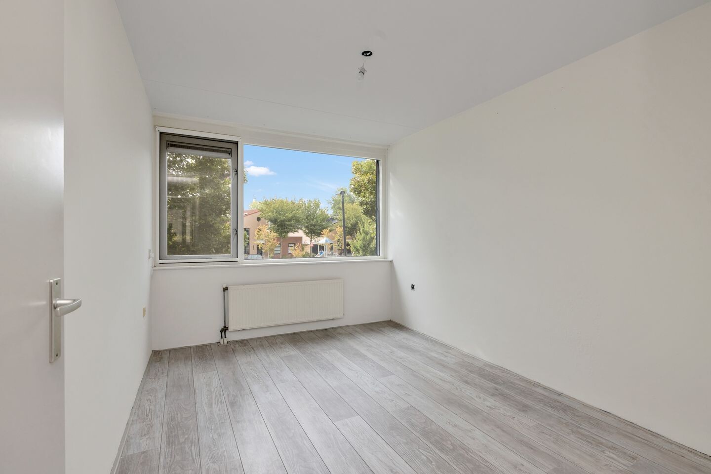 Tussenwoning te koop: De Boog 11, Schagen