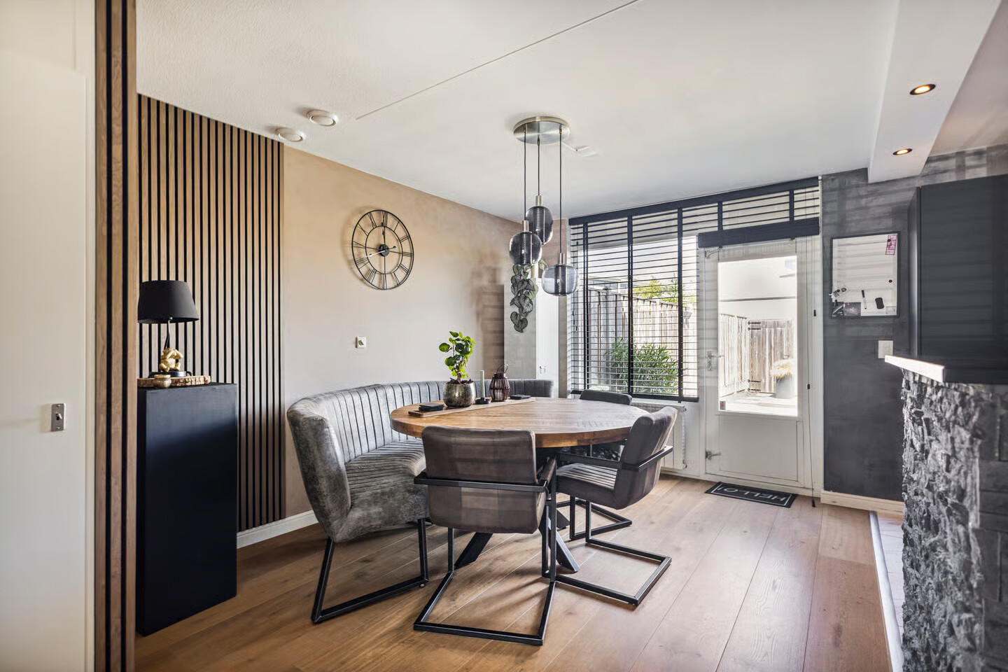 Tussenwoning te koop: De Boog 59, Schagen