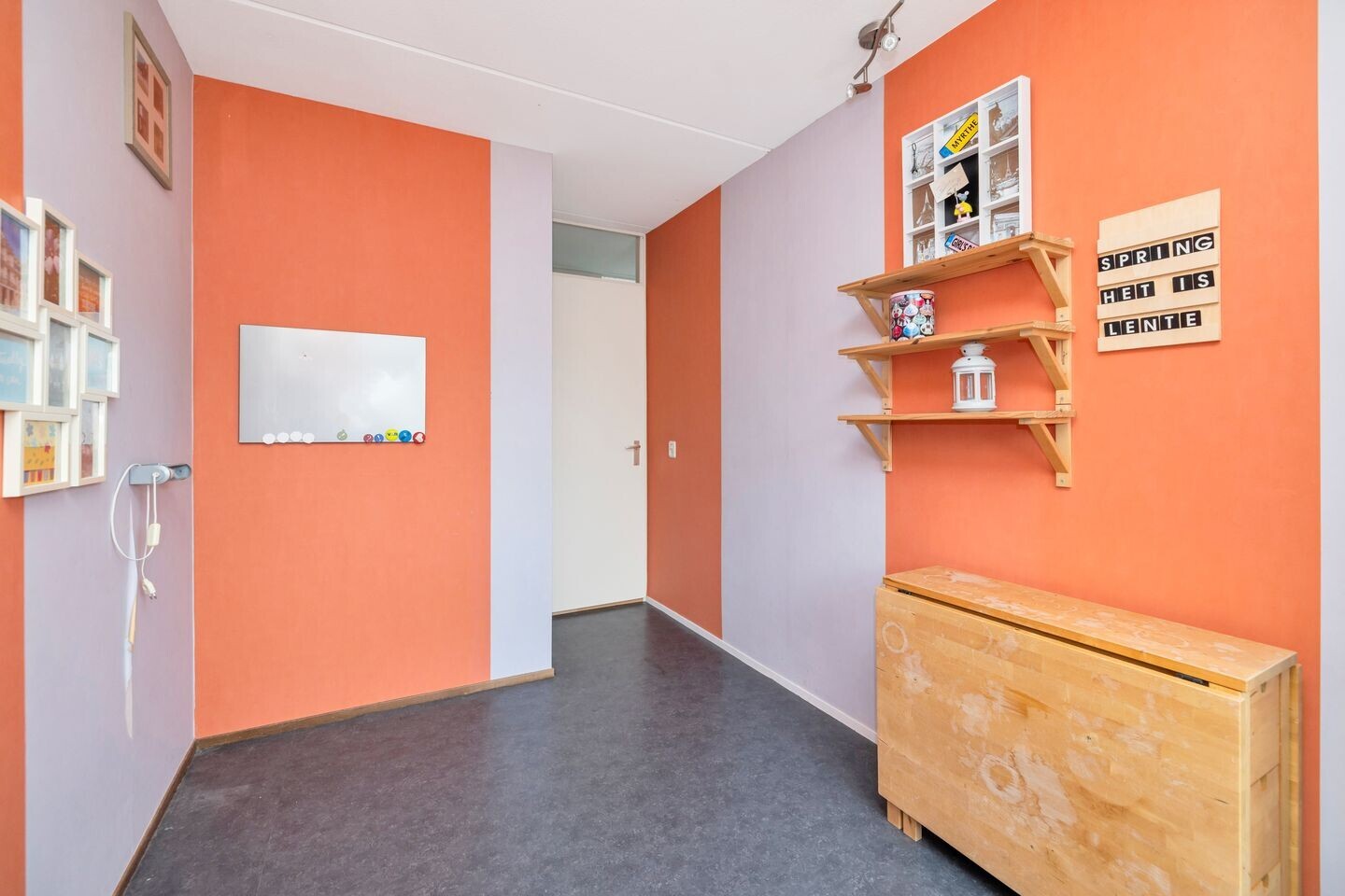Twee-onder-één-kap te koop: De Tuinen 17, Schagen