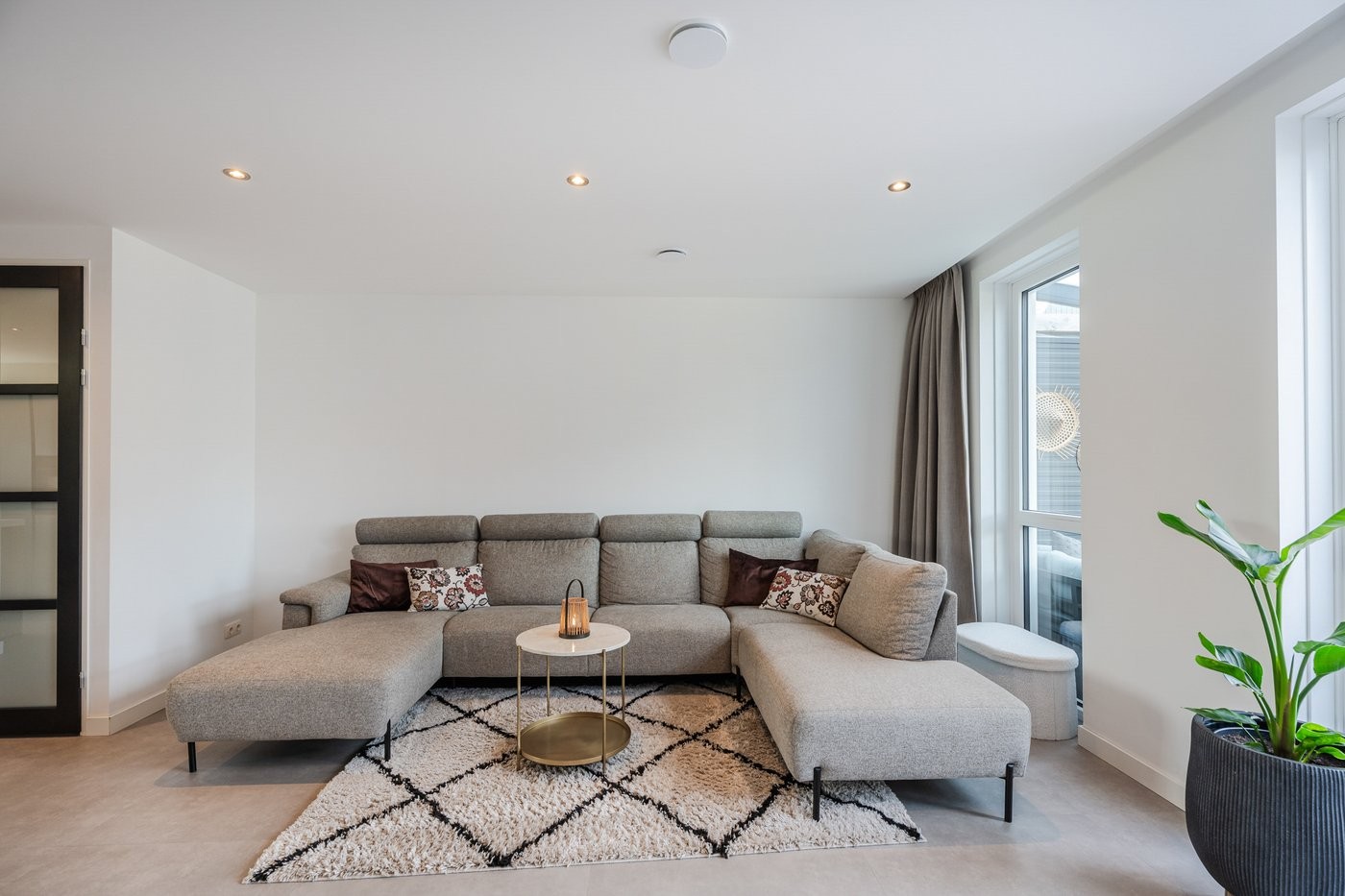 Tussenwoning te koop: Leng 11, Schagen