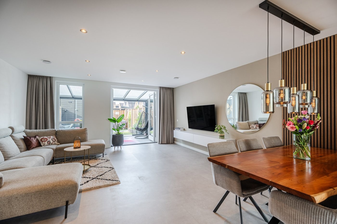 Tussenwoning te koop: Leng 11, Schagen
