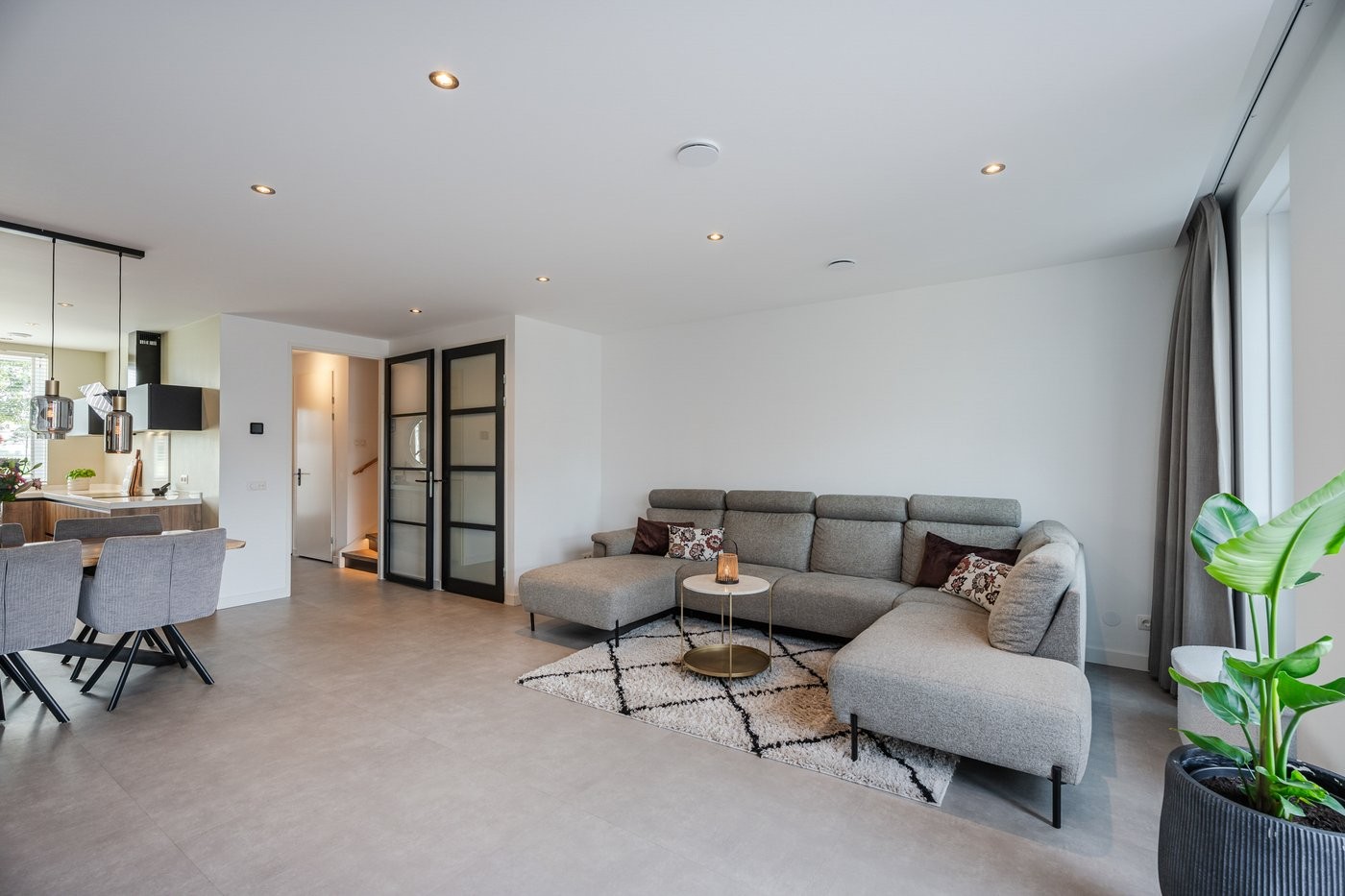 Tussenwoning te koop: Leng 11, Schagen