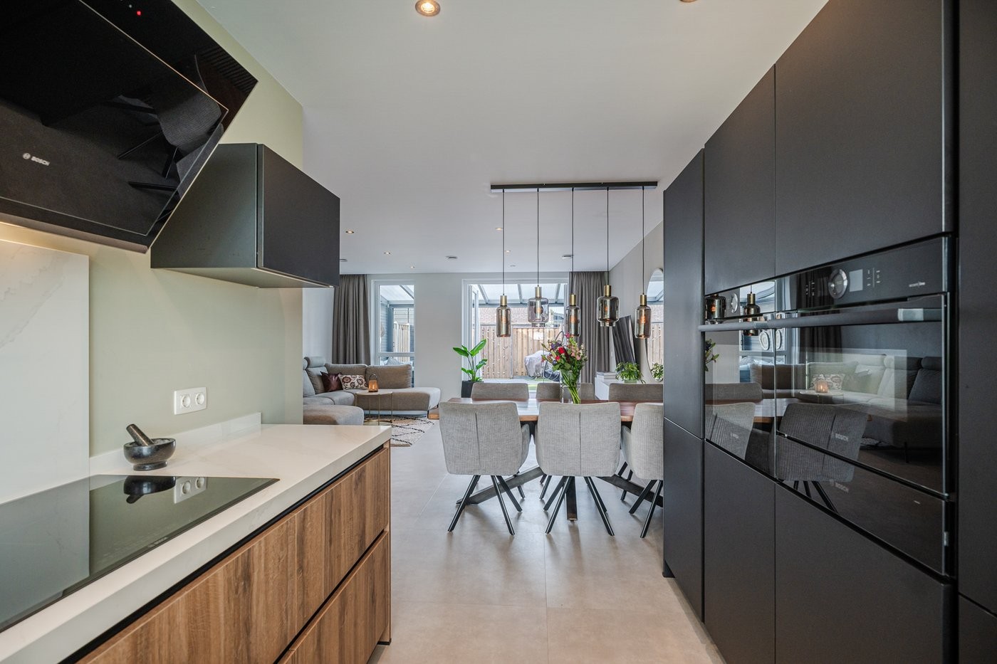 Tussenwoning te koop: Leng 11, Schagen