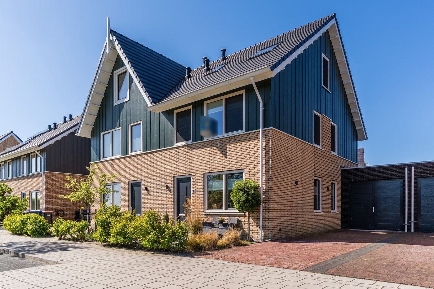Tussenwoning te koop: Leng 51, Schagen