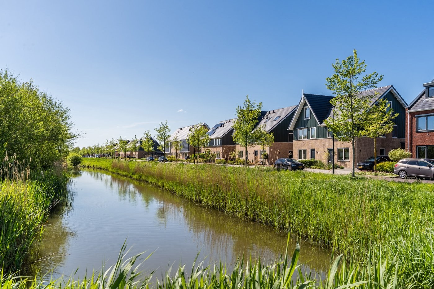 Tussenwoning te koop: Leng 51, Schagen