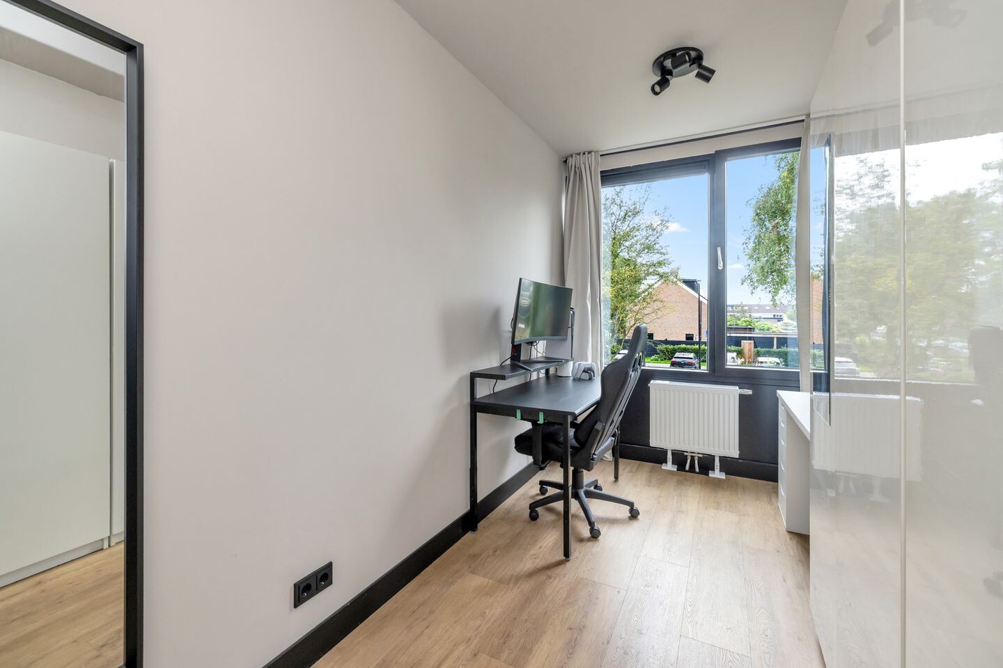 Tussenwoning te koop: Berkenweg 11, Schagen