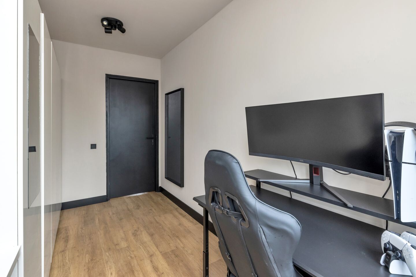 Tussenwoning te koop: Berkenweg 11, Schagen