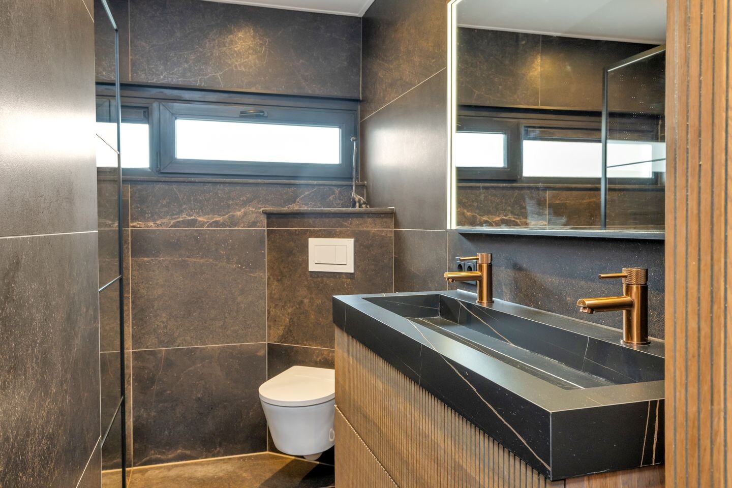 Tussenwoning te koop: Berkenweg 11, Schagen