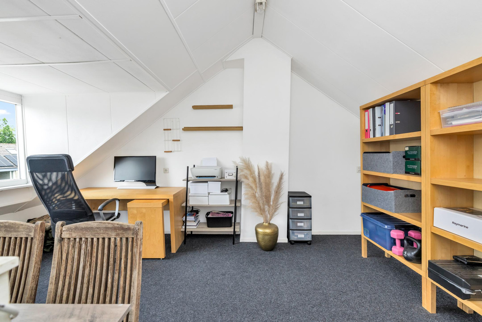 Tussenwoning te koop: Haagbeukstraat 23, Schagen