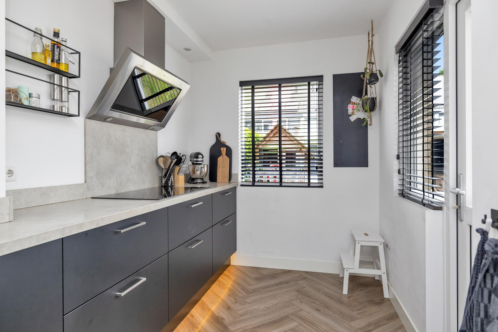 Tussenwoning te koop: Haagbeukstraat 23, Schagen