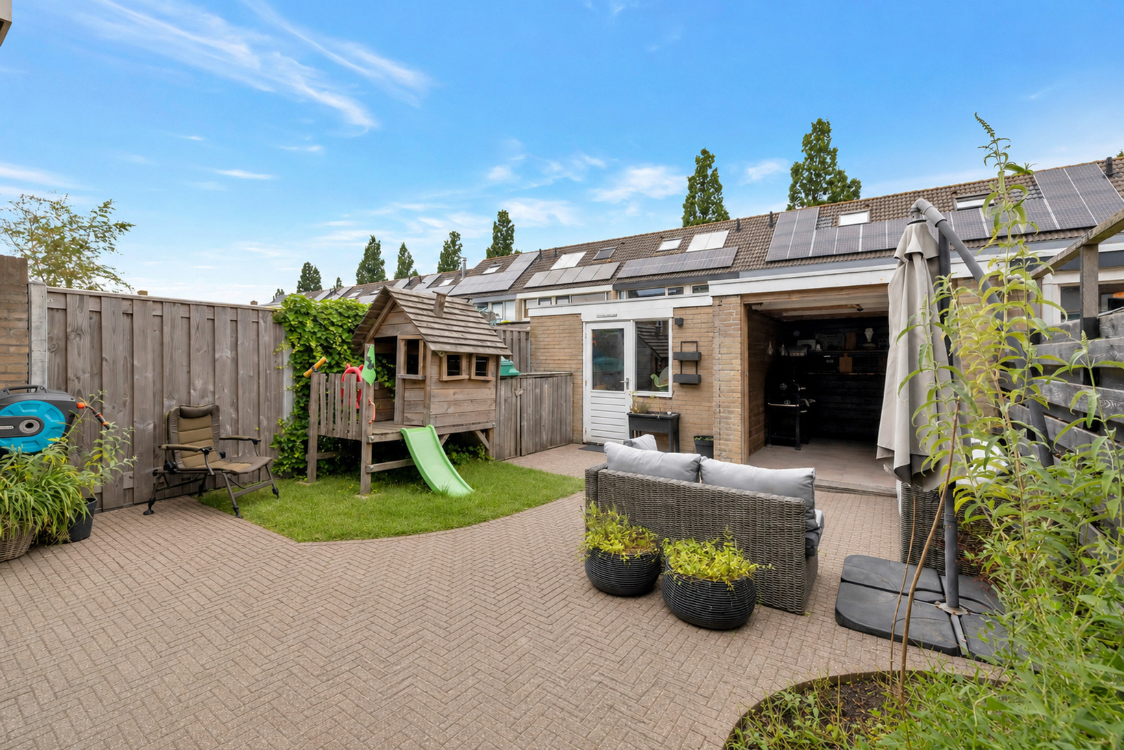 Tussenwoning te koop: Haagbeukstraat 23, Schagen