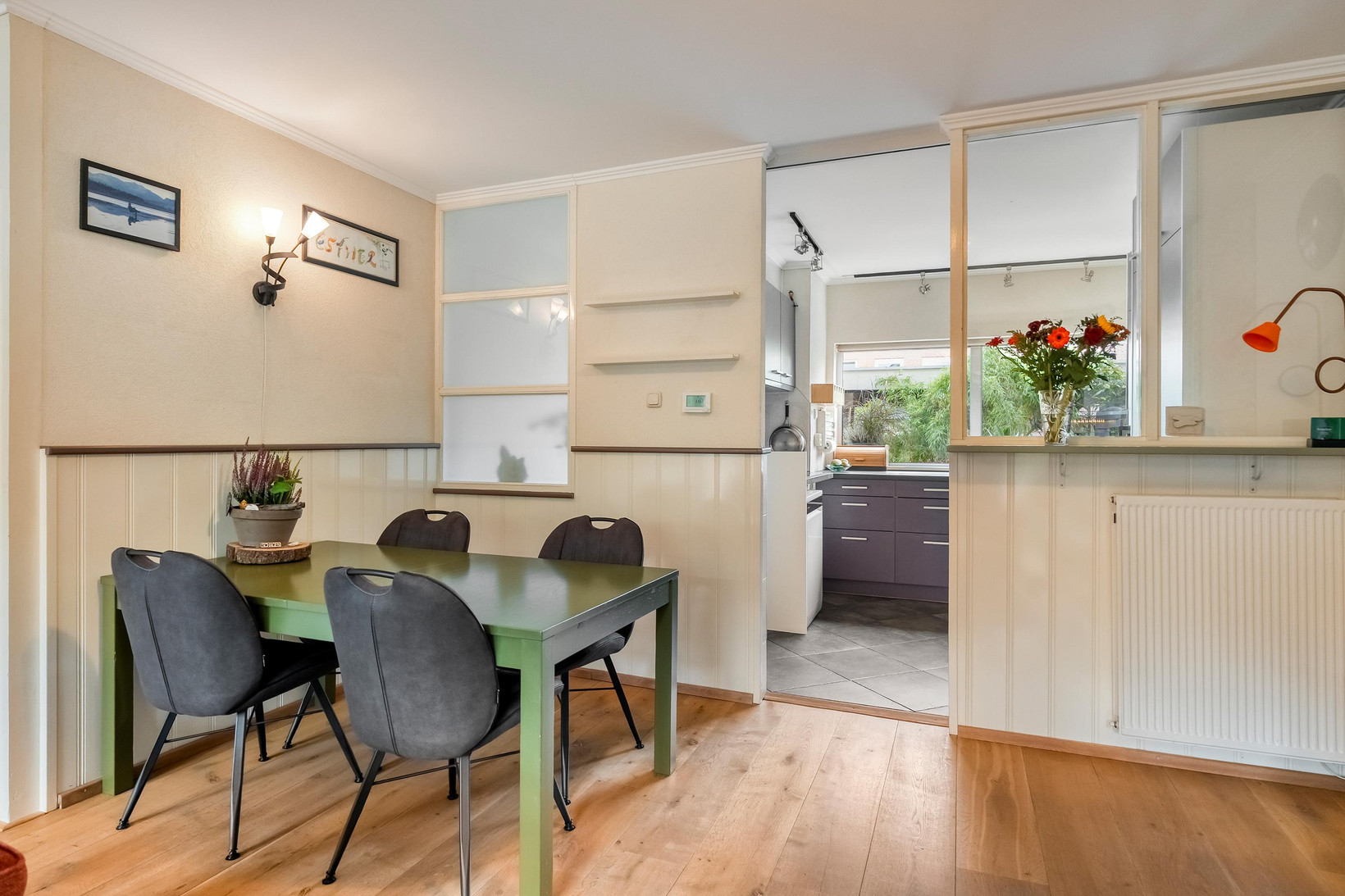 Tussenwoning te koop: Seringenhof 13, Schagen