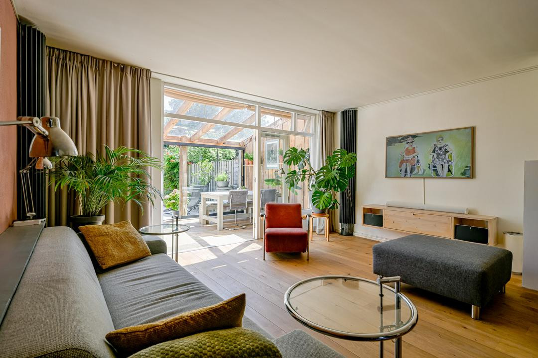 Tussenwoning te koop: Seringenhof 33, Schagen