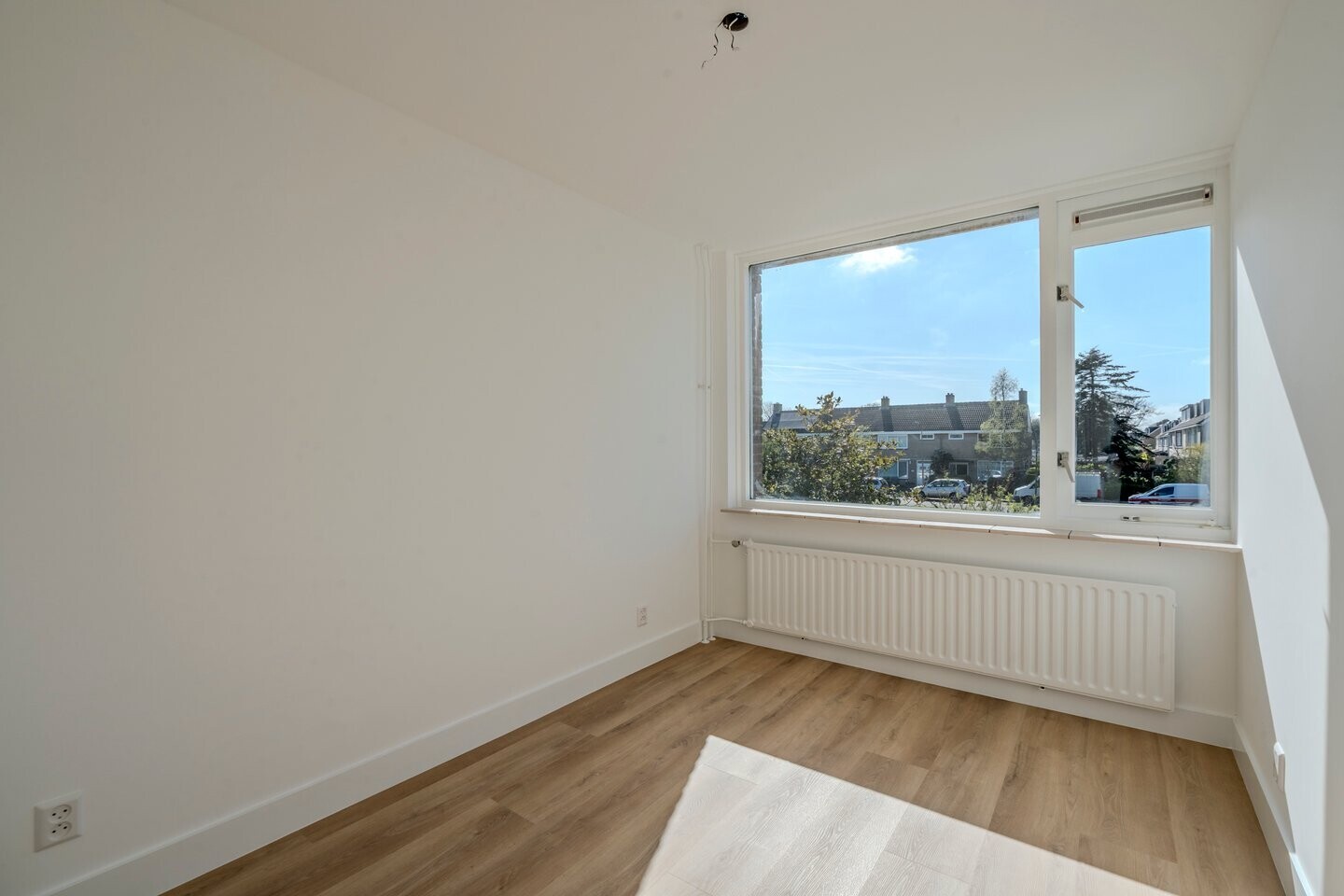 Tussenwoning te koop: Seringenhof 77, Schagen