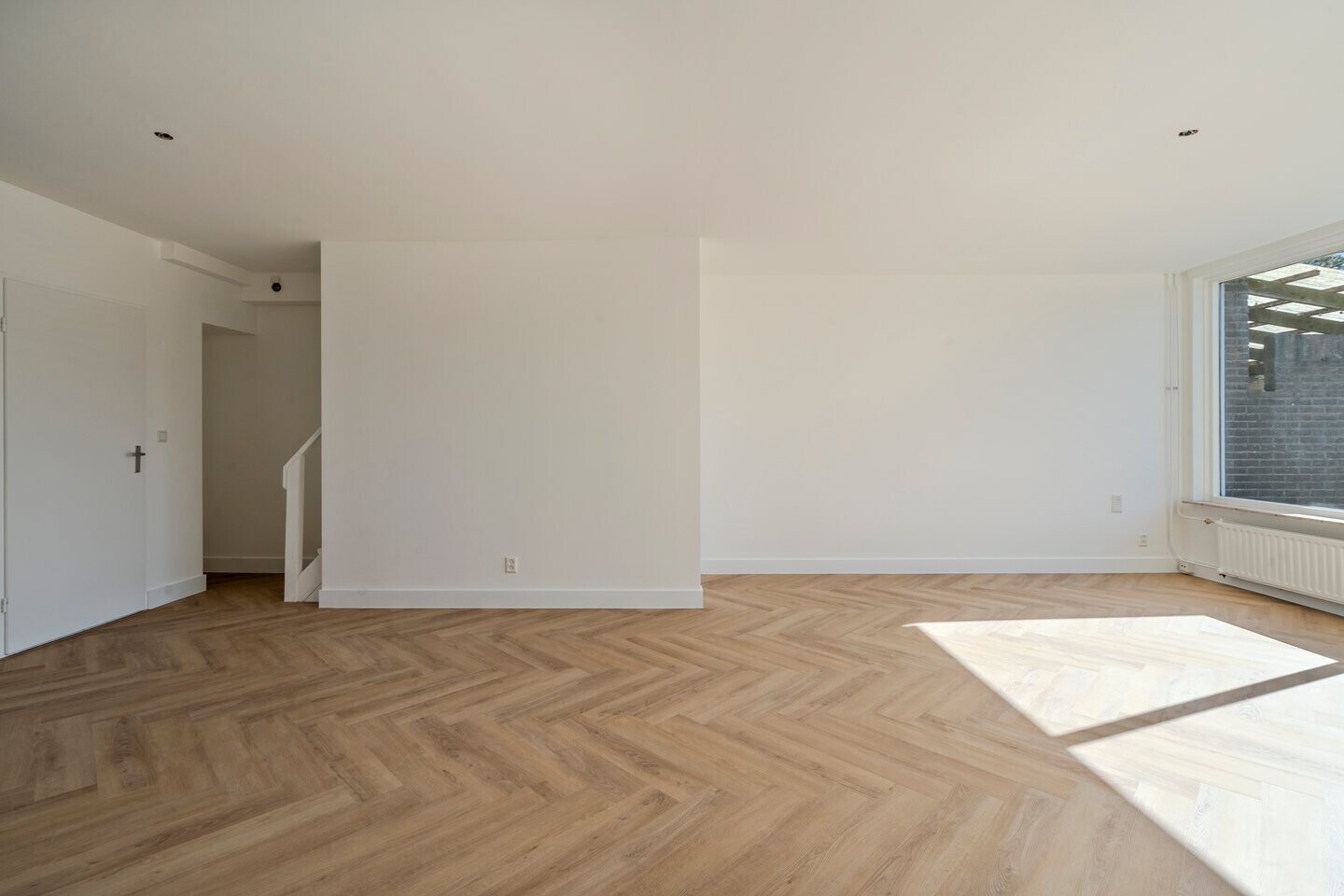 Tussenwoning te koop: Seringenhof 77, Schagen