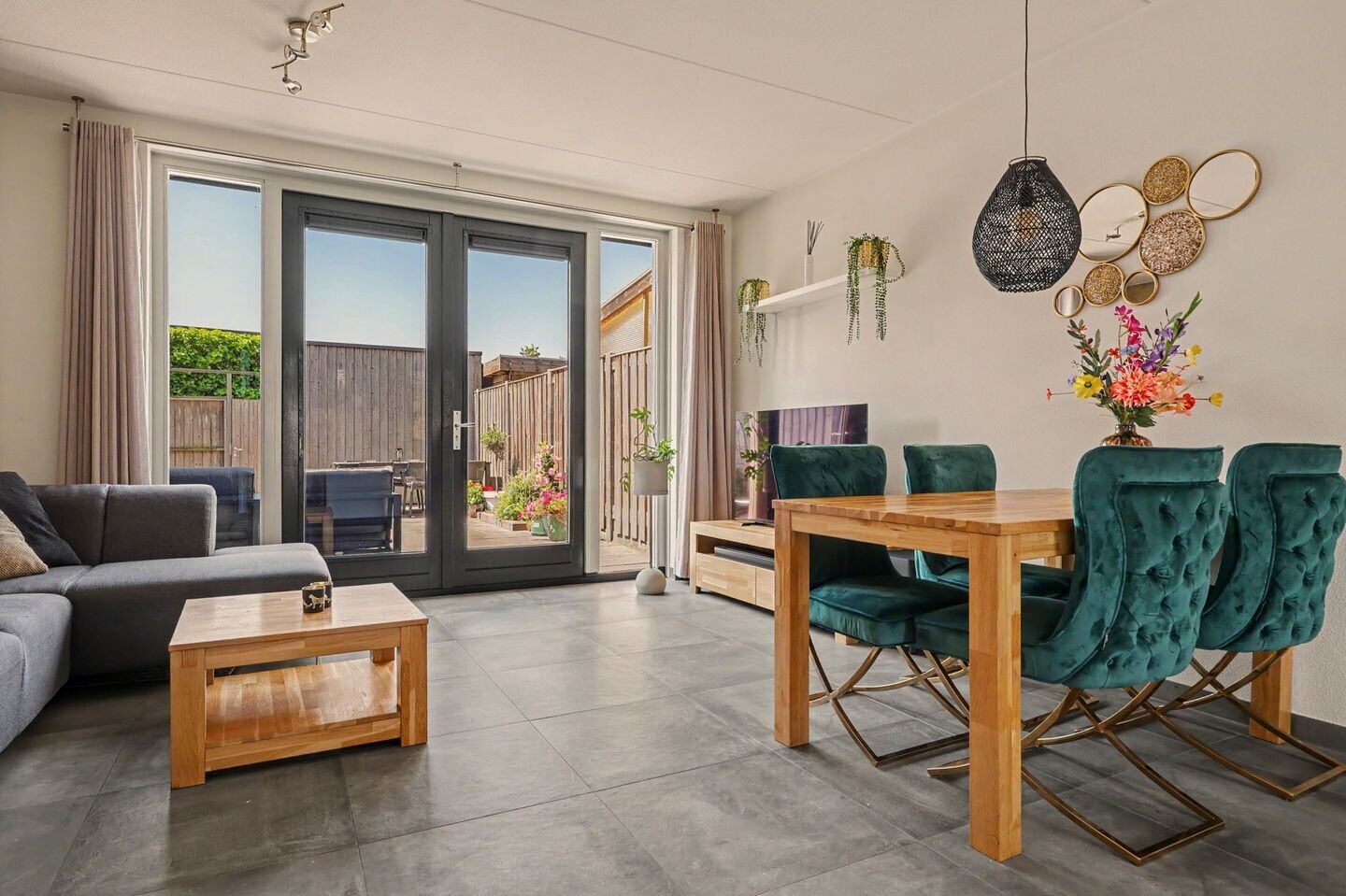Tussenwoning te koop: Meerval 101, Schagen