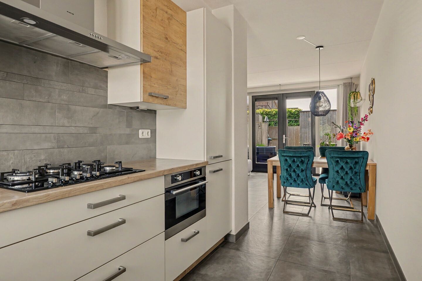 Tussenwoning te koop: Meerval 101, Schagen