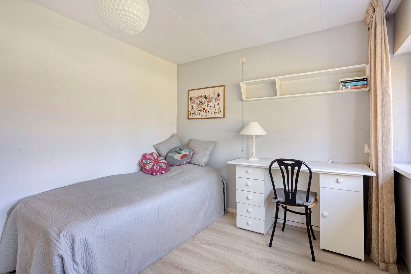 Tussenwoning te koop: Wilgenlaan 8, Schagen