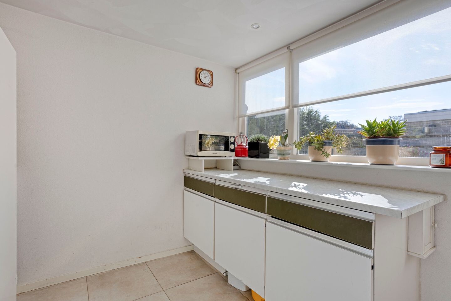 Tussenwoning te koop: Wilgenlaan 8, Schagen