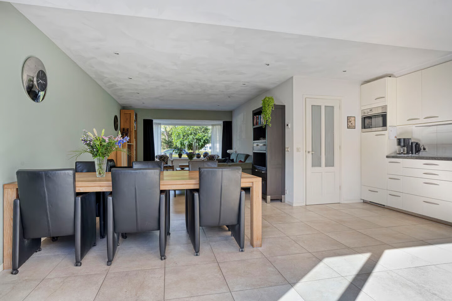 Tussenwoning te koop: Wilgenlaan 8, Schagen