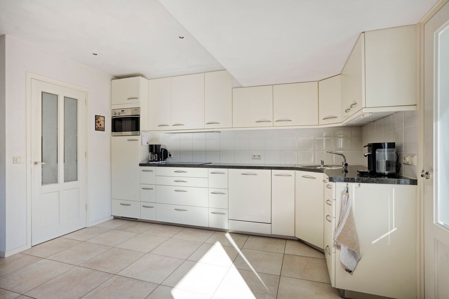 Tussenwoning te koop: Wilgenlaan 8, Schagen