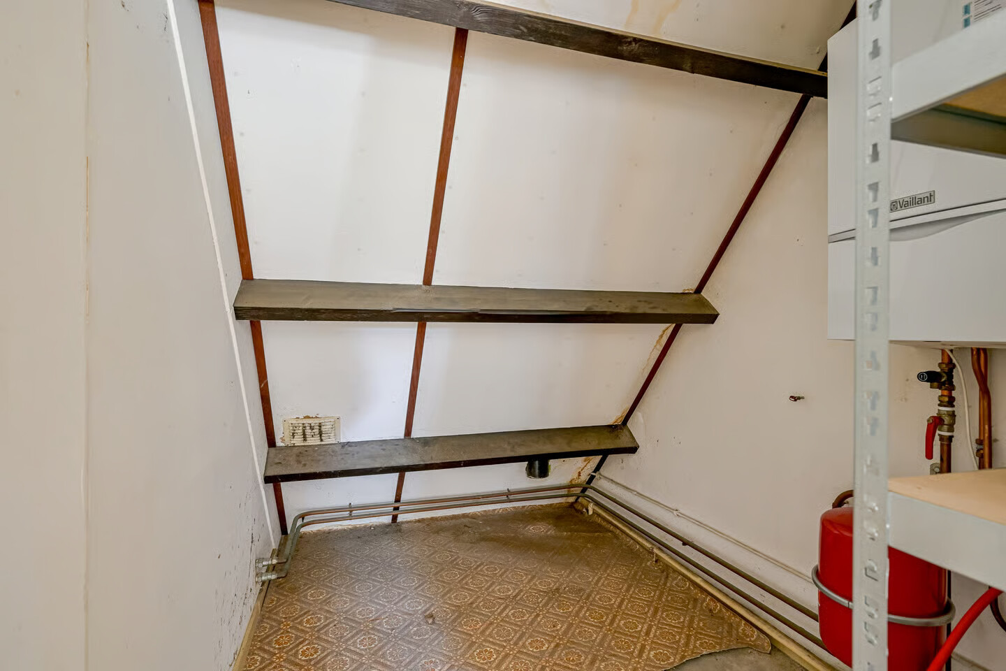 Tussenwoning te koop: Leeuwerikstraat 56, Schagen