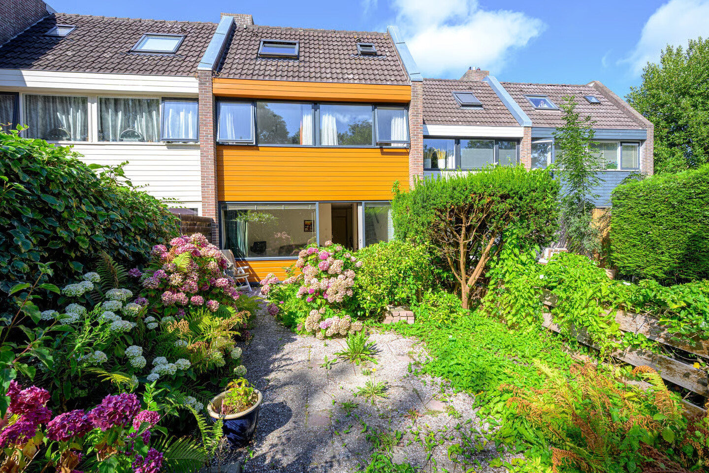 Tussenwoning te koop: Leeuwerikstraat 56, Schagen
