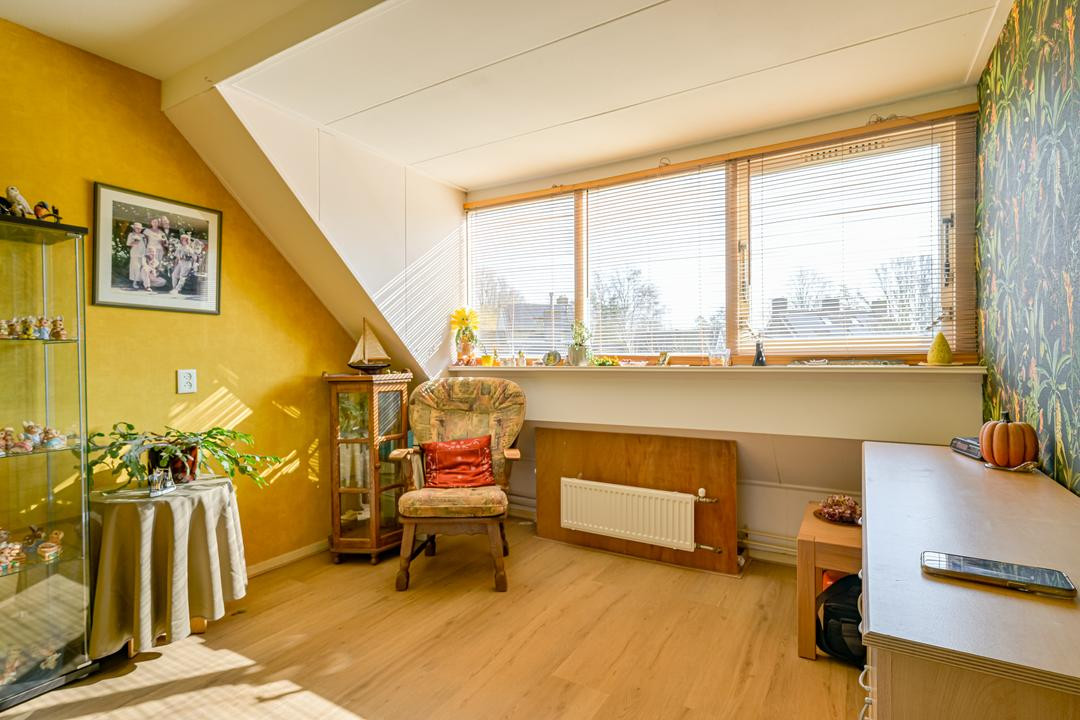 Tussenwoning te koop: Spreeuwenlaan 15, Schagen
