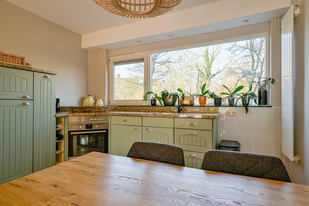 Tussenwoning te koop: Spreeuwenlaan 15, Schagen