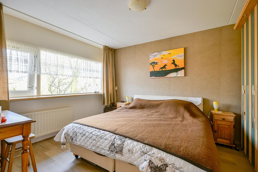 Tussenwoning te koop: Spreeuwenlaan 15, Schagen