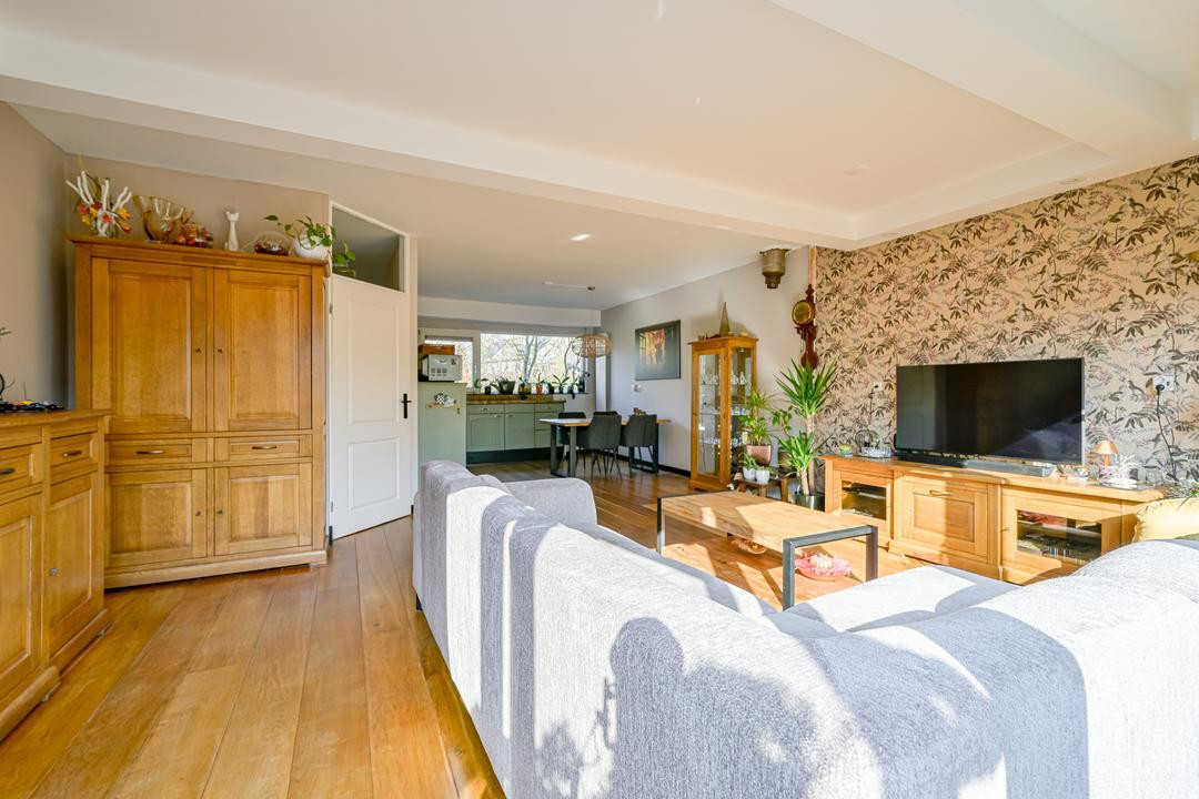 Tussenwoning te koop: Spreeuwenlaan 15, Schagen